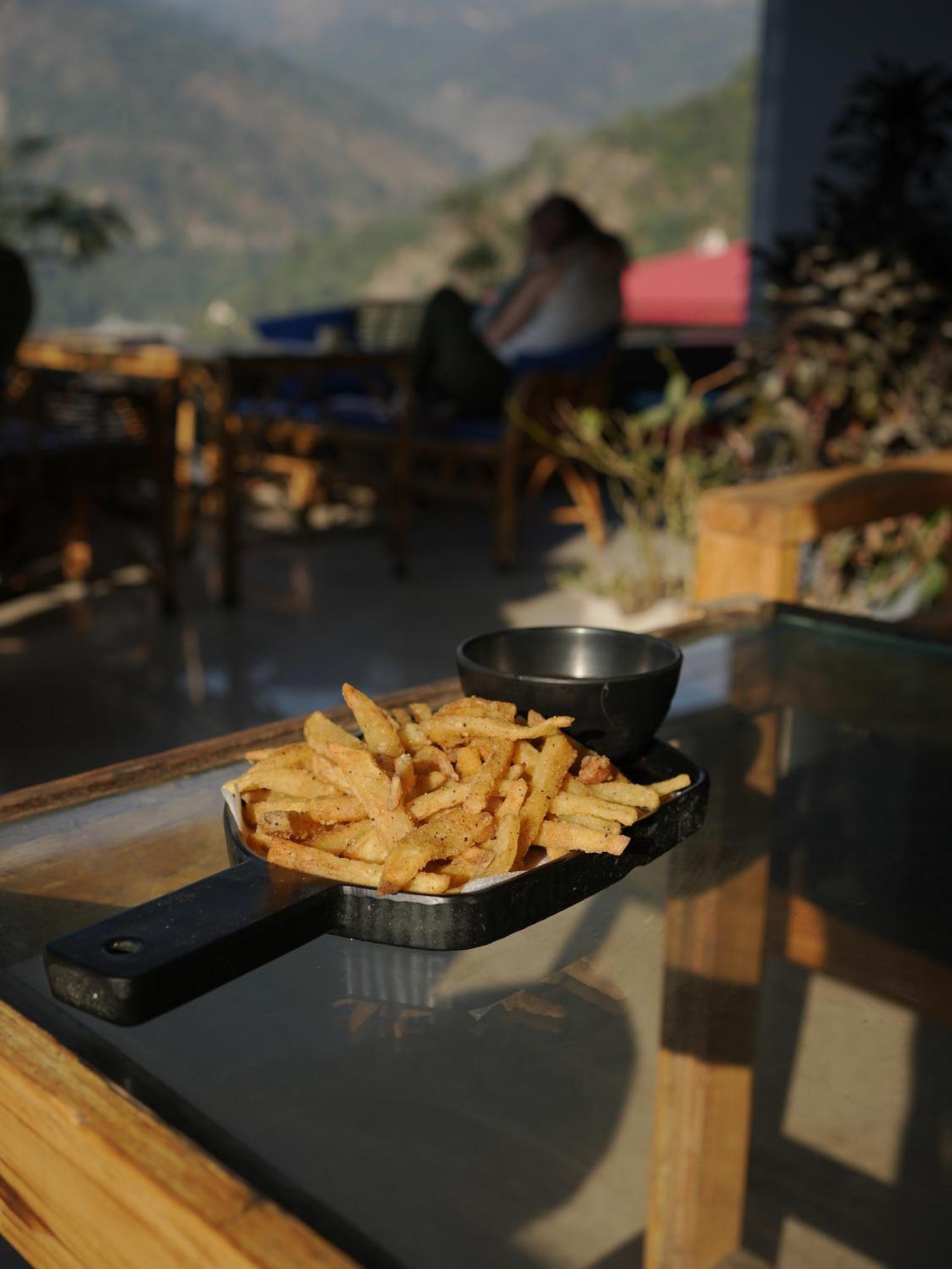 Skyard Rishikesh, Laxman Jhula Hostel ภายนอก รูปภาพ