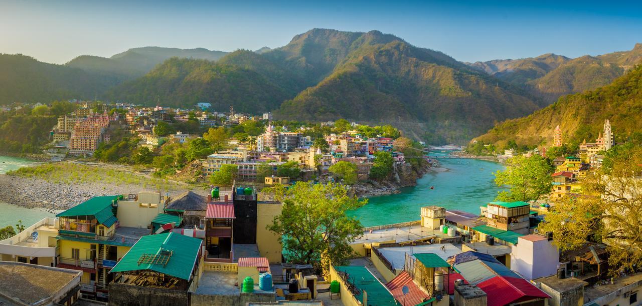 Skyard Rishikesh, Laxman Jhula Hostel ภายนอก รูปภาพ